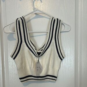 Stylish White and Black Knit Crop Top